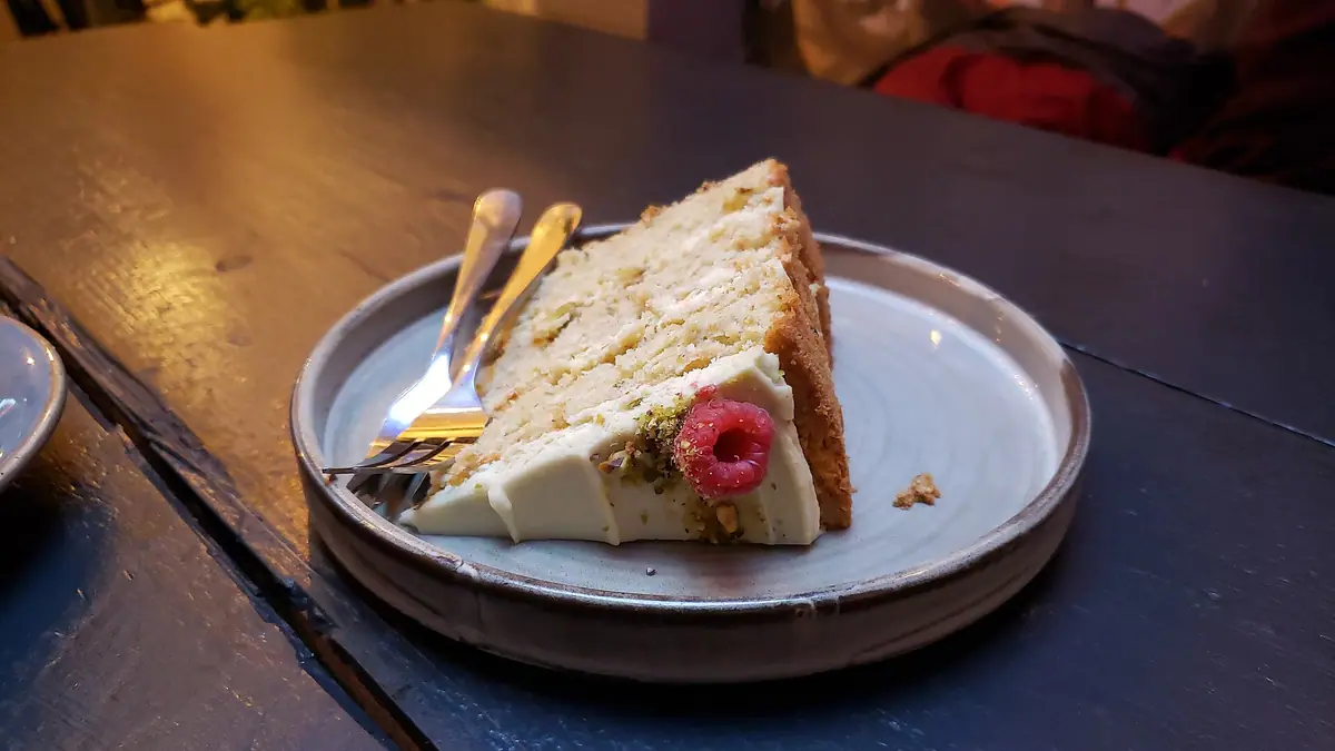 Magda's Home-Baked Cakes – cake shop in Upton, Northampton